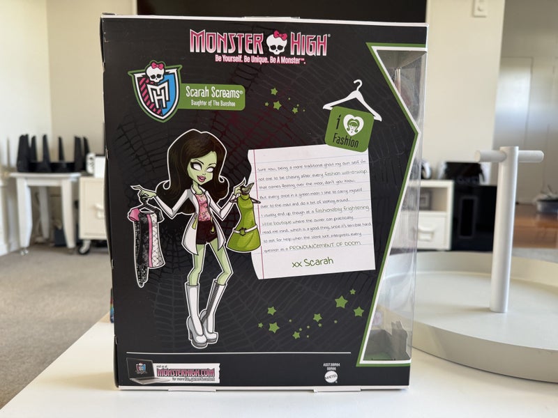 Monster High Scarah Screams I Love Fashion Carousel 2
