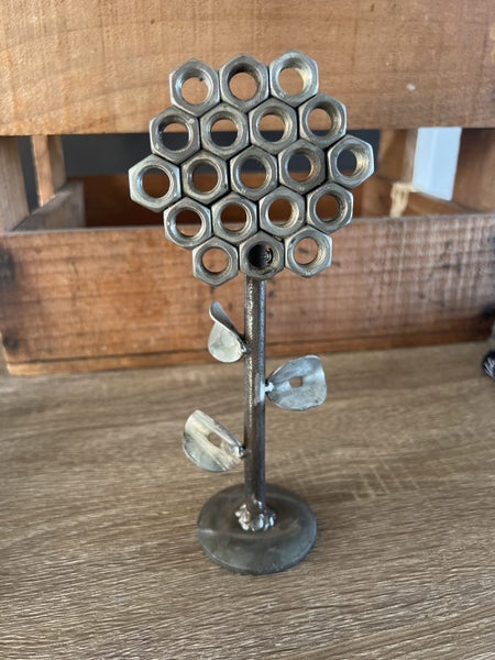 Scrap Metal art flower Carousel 1