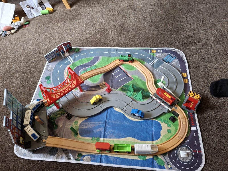 Brio Train Set "Imaginarium" and electric trains Carousel 2