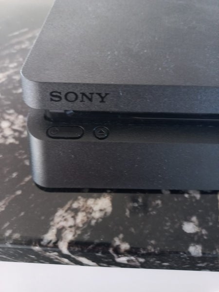 Play Station 4 Slim Carousel 9