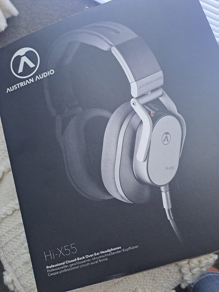 Austrian Audio Hi-X55 Professional Over-Ear Headphones Carousel 2