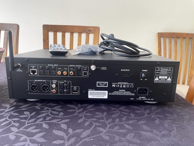 ADVANCE PARIS X-STREAM 9 Network CD Player Carousel 2