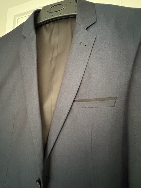 **BEAUTIFUL BRAND NEW CONNOR NAVY TUX SUIT** Carousel 1