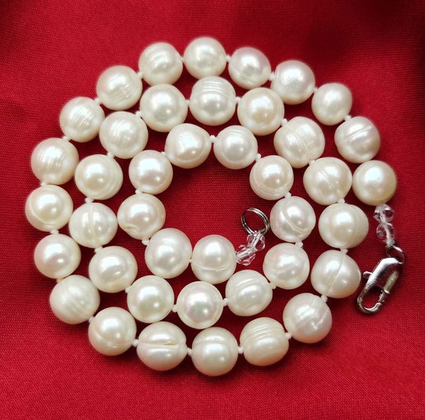 Genuine Fresh Water White Pearl Necklace 9MM Carousel 1