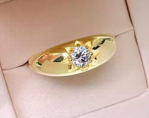 Gorgeous 0.5CT AAA CZ Diamond Cuff Ring / 18KGP Gold - Open Size Carousel 2
