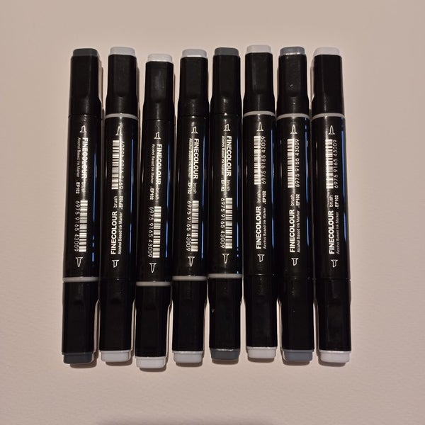 Set of 8 cool grey alcohol markers Carousel 2