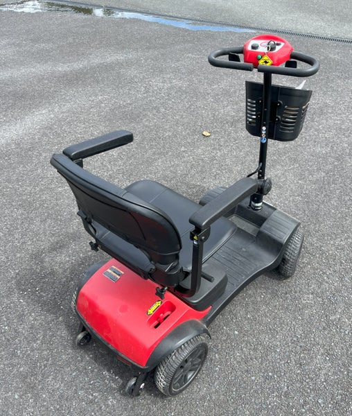 An ENORMOUS BARGAIN - BUT ONLY AVAILABLE FOR 24 HOURS ! ! ! Carousel 2