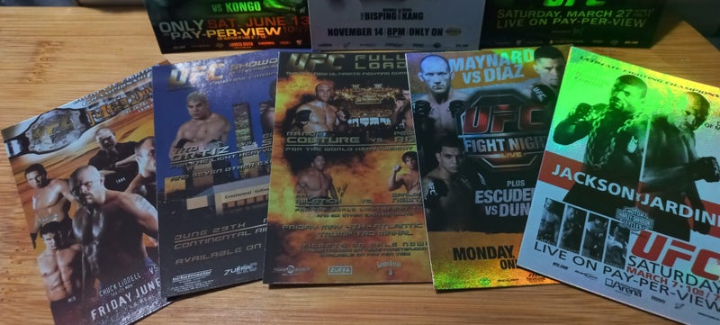 Rare-2010 TOPPS-UFC R4 Holo Foil Poster Preview Set 25-NM ! MOTHER'S DAY SALE ! Carousel 2