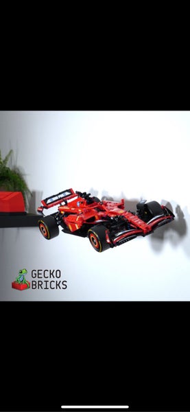 Lego technic f1 wall mount Carousel 1