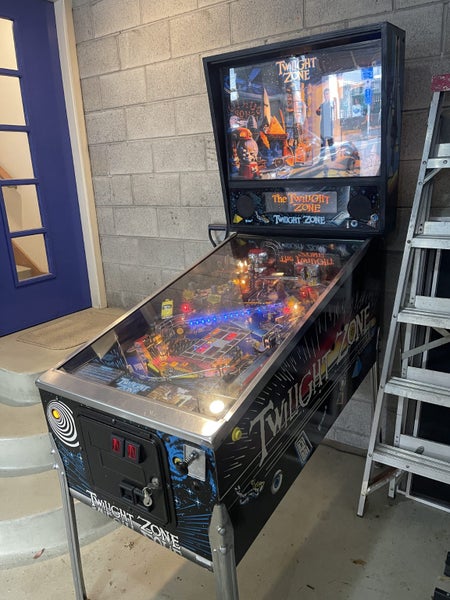 Twilight Zone Pinball Machine Carousel 2