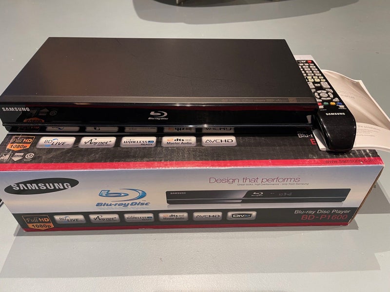 Blu-ray Disc Player - BD-P1600 Carousel 1