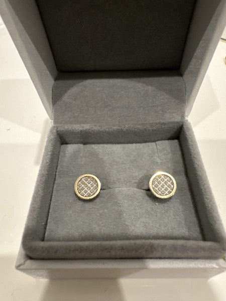 Gold diamond cut disc studs Carousel 1