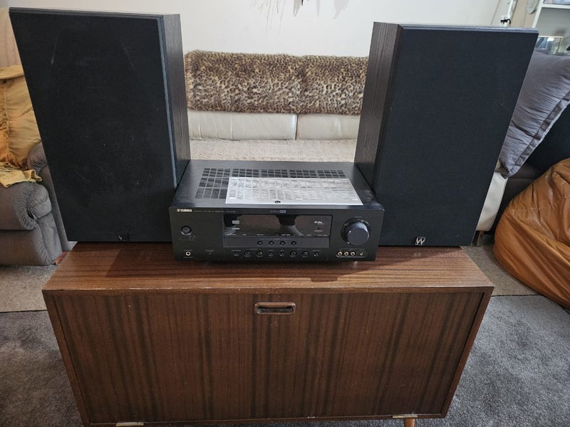 Yamaha Amp and Wharfedale Speakers Carousel 1