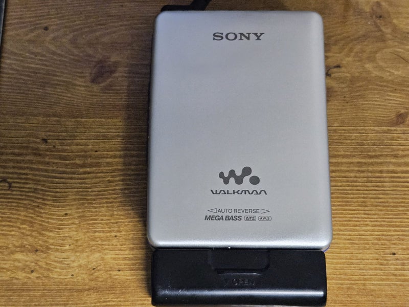 Sony Walkman WM-EX631 Cassette Player Carousel 10