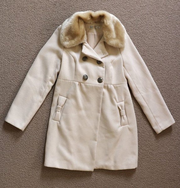 Beige Winter Coat Carousel 2