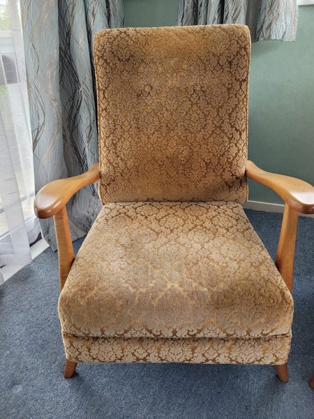 2 x Retro Style Comfortable Armchairs - selling as a pair Carousel 2