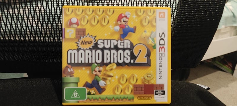 New super Mario Bros.2 3ds used Carousel 1