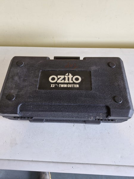 saw - twin blade saw ozito like new Carousel 3