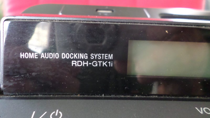 Sony Home Docking System RDH-GTk1i Carousel 2