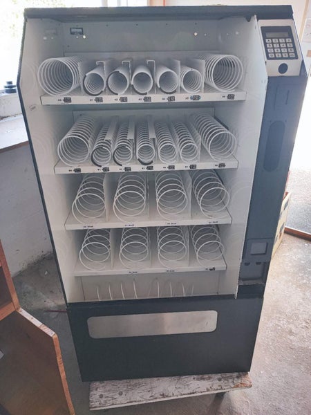 SM4 Vending machine with 24/7 main board Carousel 5