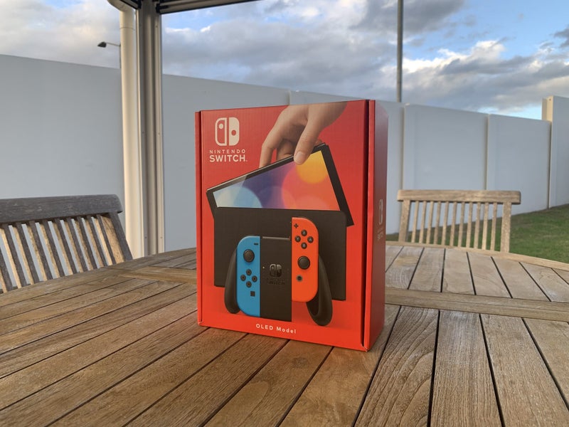 Nintendo Switch OLED Edition - Neon (As New!) Carousel 1