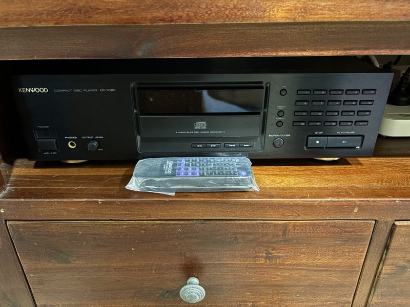 Kenwood CD player Carousel 1
