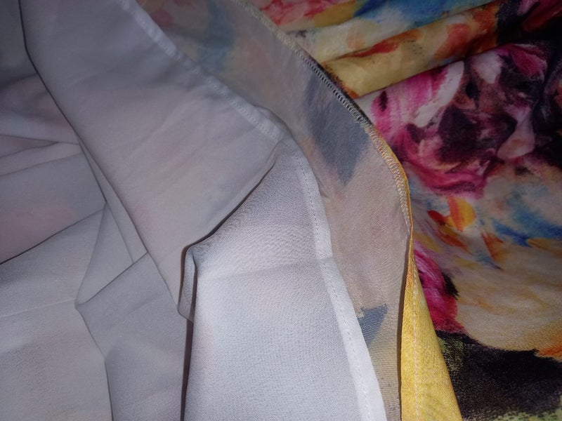 Hand-Made Printed Floral Silk Formal Dress (Size 16) Carousel 3