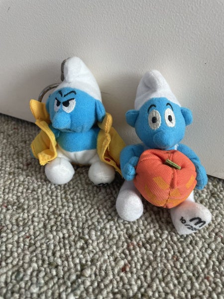 2 Smurf toys Carousel 1