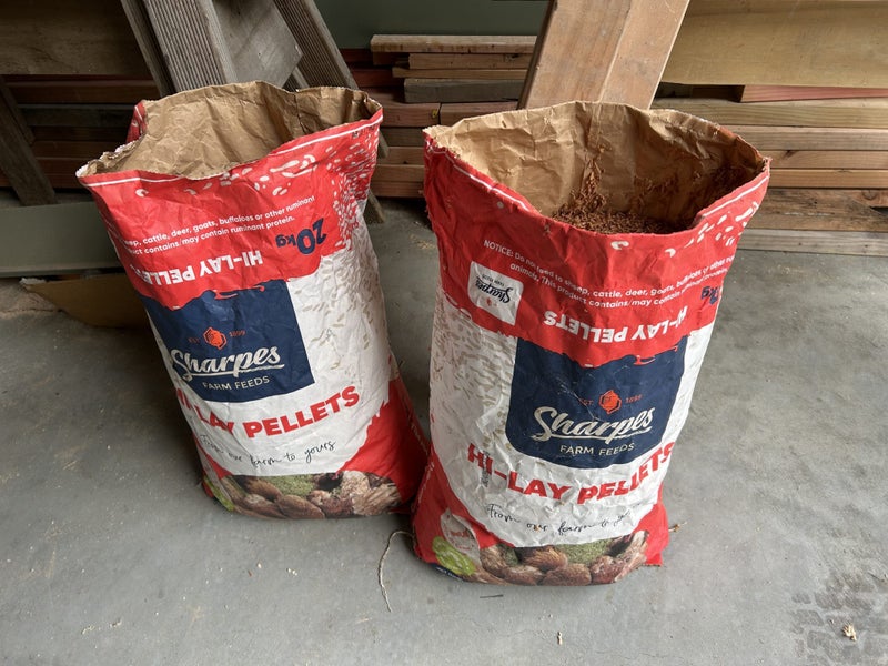 Untreated wood shavings/sawdust Carousel 2