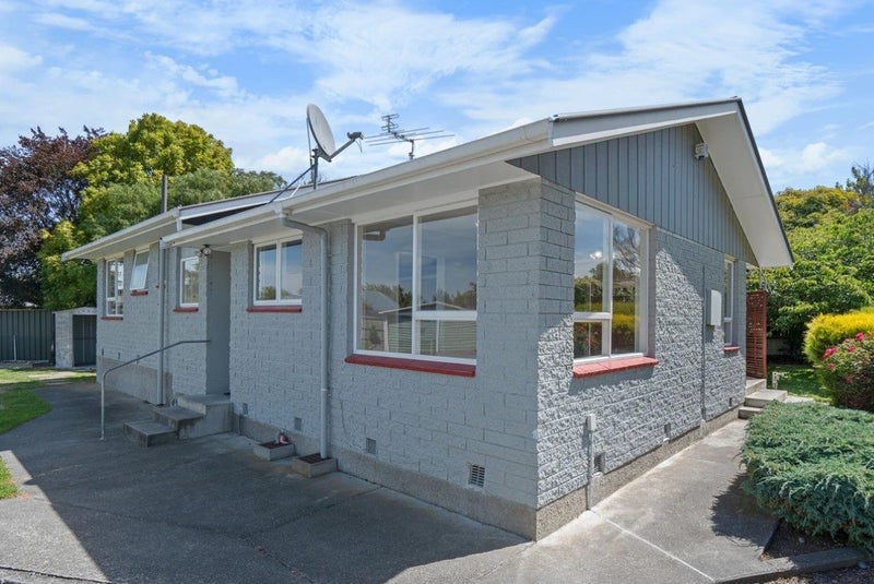 **ON HOLD** 3 Bedroom Relocatable Home - Brick Veneer Clad Carousel 1