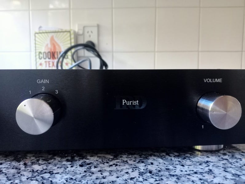 IRD LLC-P PRE AMPLIFIER + MB-100 POWER AMPs Carousel 15