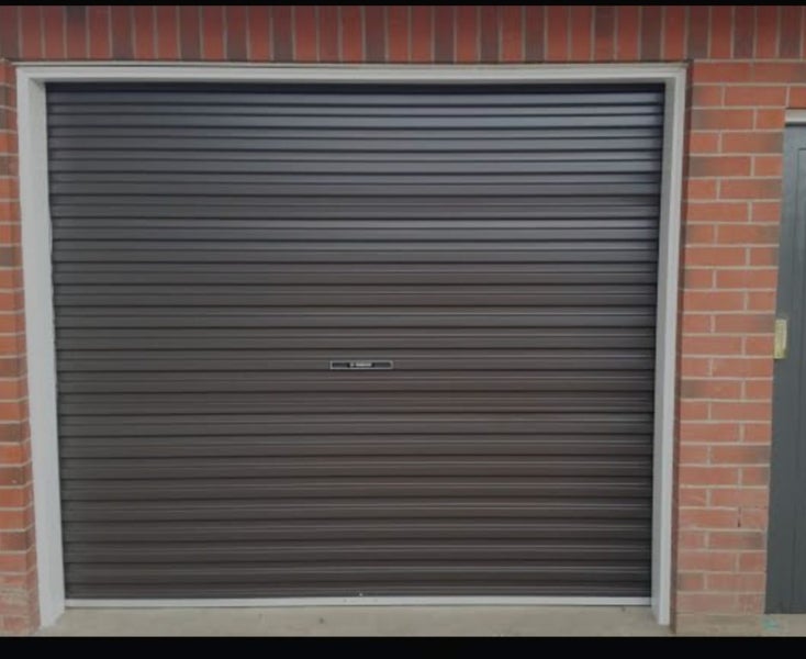 Flaxpod Colorsteel Roller Door - 2.8m wide. Brand New Carousel 1