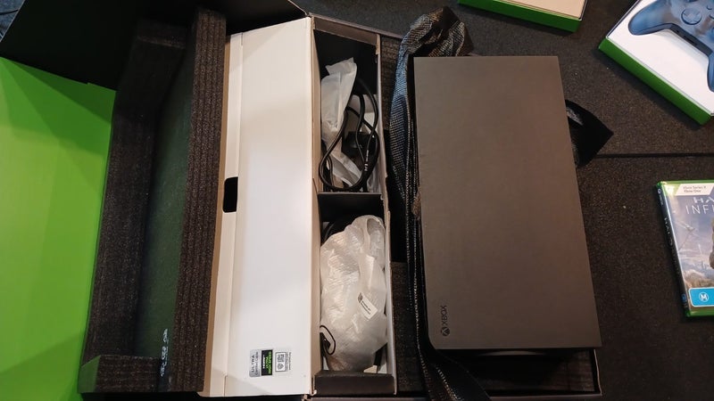 Xbox series X 1TB Carousel 5