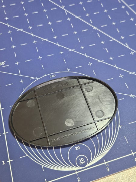 Oval Base 105mm x 70mm Carousel 2