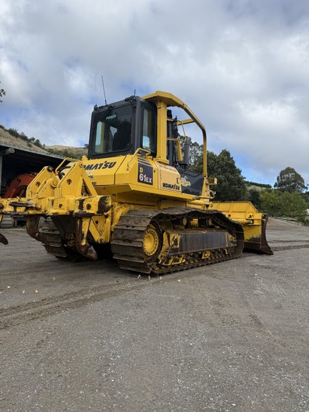 Komatsu D61 Ex-15 Bulldozer62863219450370111