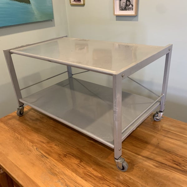 Awesome Industrial Chic Hifi Rack Carousel 1