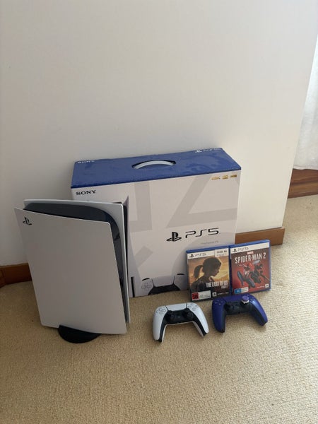 PS5 Disk Version 825gb + 2 controllers & games Carousel 1