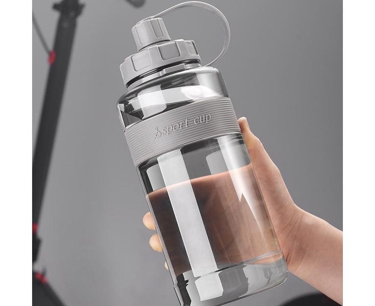 2L Water Bottle Fitness Water Cup High Capacity Food Grade Refill for Sport Carousel 2