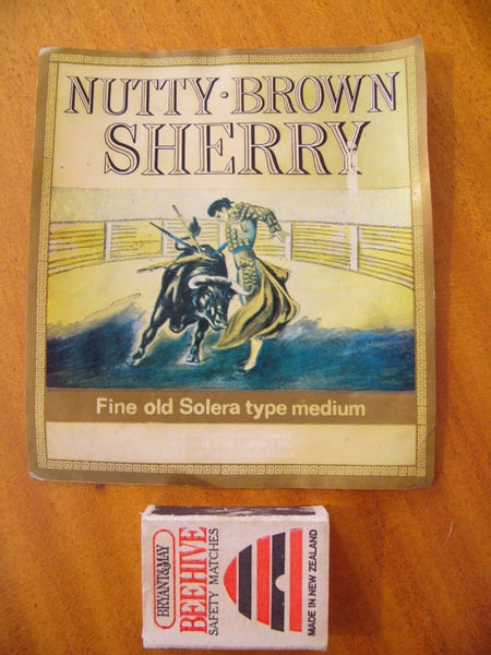 Large scarce Mayfair Vineyards Nutty Brown Sherry label Carousel 1