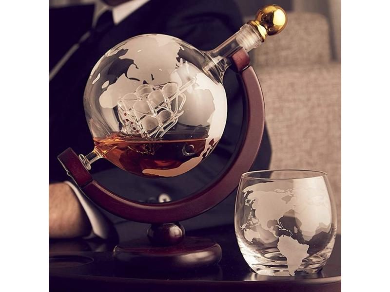 Glass Decanter64178180233858112
