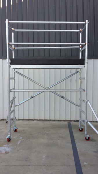 Folding Aluminium Scaffold Carousel 5