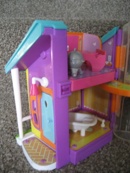 POLLY POCKET DOLLS PLAYSET Hanging out house Lift and Furniture Carousel 2