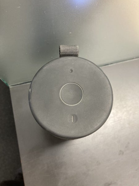 Logitech UE Boom 3 Speaker Carousel 3