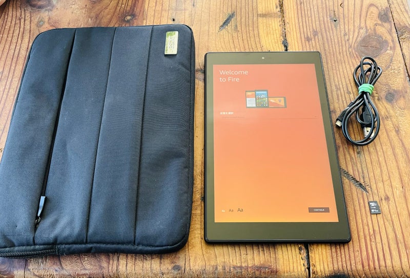 Amazon Fire HD 10, 7th Gen, 32GB, 64GB Mem Card & USB Carousel 1
