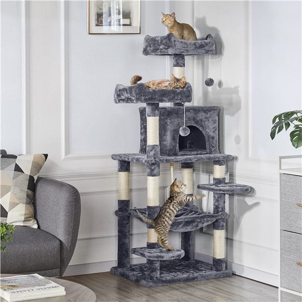 Cat Scratching Post Carousel 1