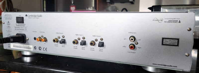 Cambridge 740C $395 Carousel 3