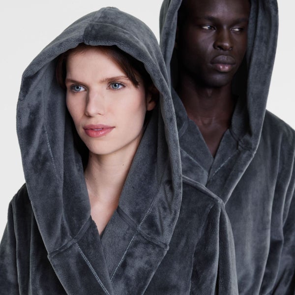 Sheridan Elemental Hooded Plush Robe Carbon Small/Medium Carousel 2