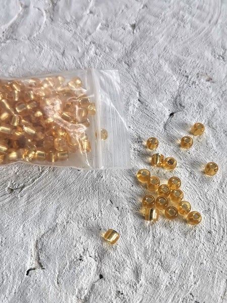 Honey Gold Gorgeous Glass Seed Beads 4mm Carousel 1