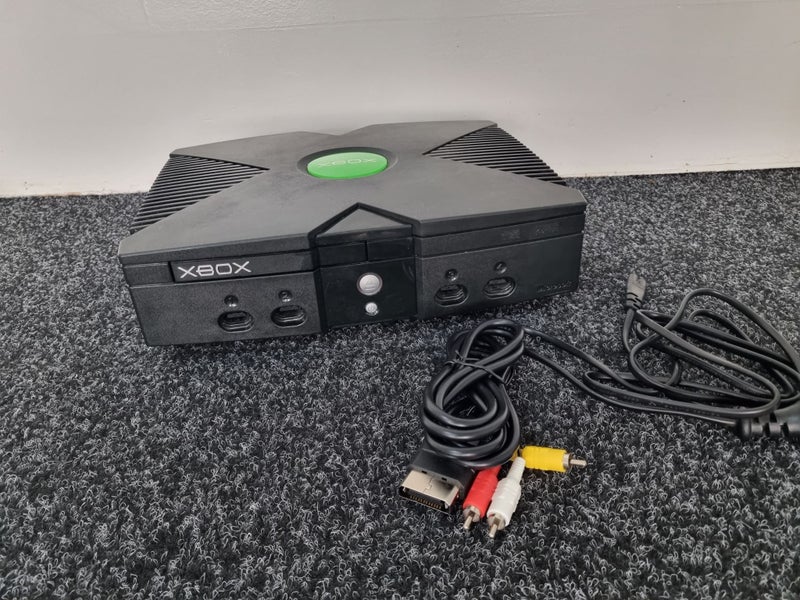 XBOX Original Console and Cables Carousel 1