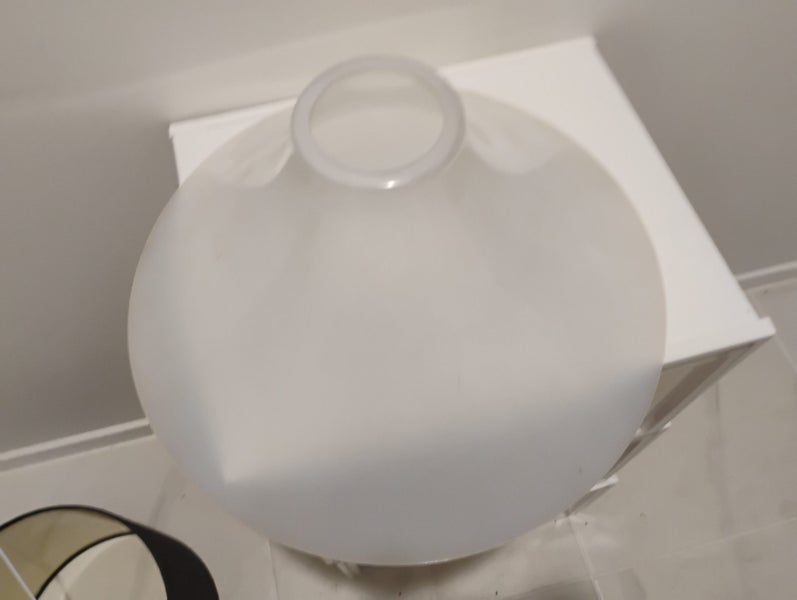 2 Lampshades Carousel 1